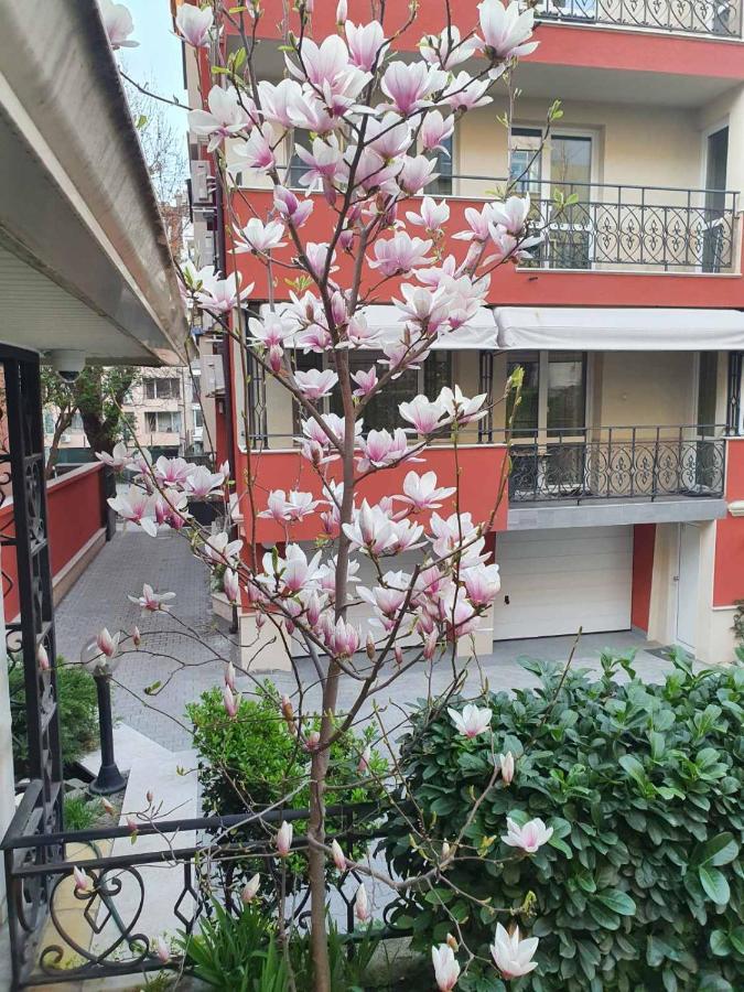 R & R Apartments София Экстерьер фото