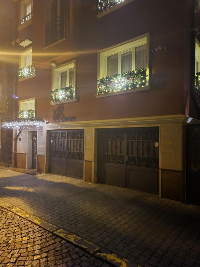R & R Apartments София Экстерьер фото